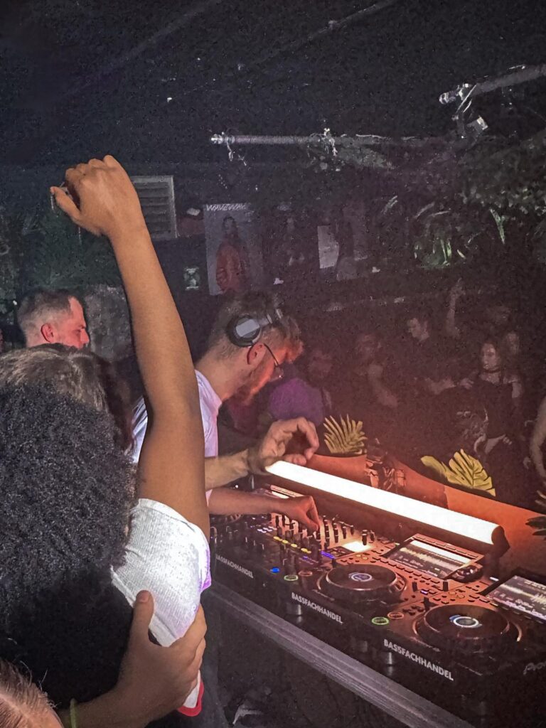 Jennis Meier aus Buxtehude als DJ Pharellix